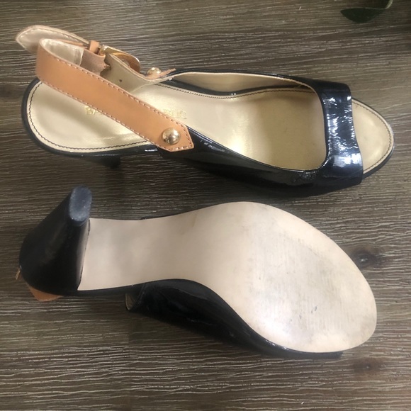 Banana Republic Patent Leather Peep Toe Heels - Picture 3 of 4